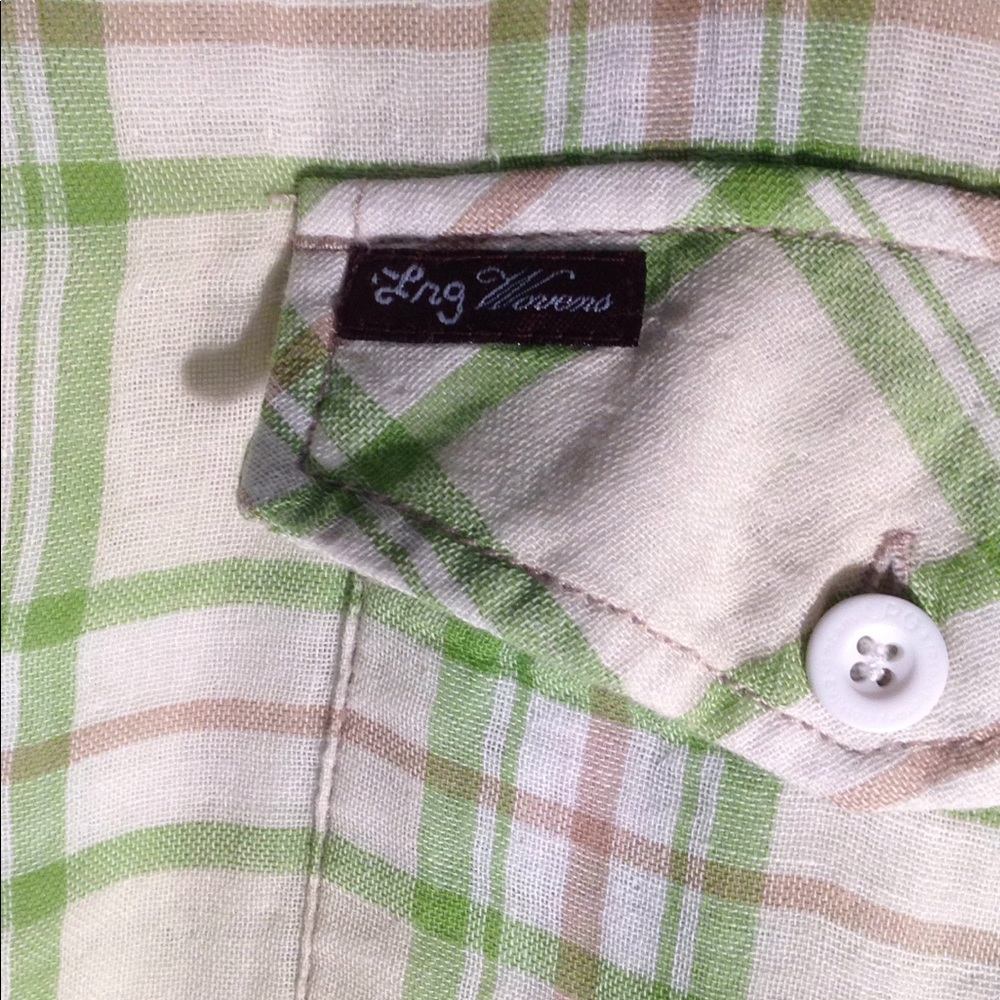 🎁 LRG Woven Button-Down